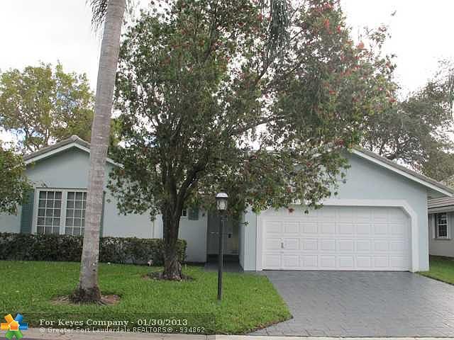 1st image of 5463 Pine Cir