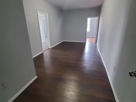 96 Hillcrest Ter #9 — photo 2 of 5