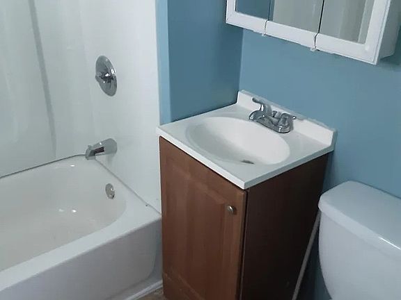 2nd image of 38 Benson St #O