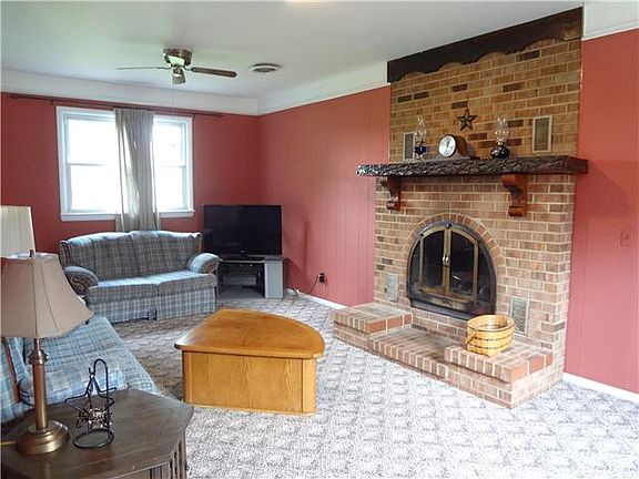 Spacious Family Room with a Gas Fireplace