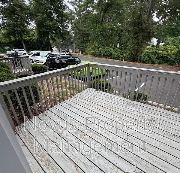 155 Bowen St #7 — Photo 21
