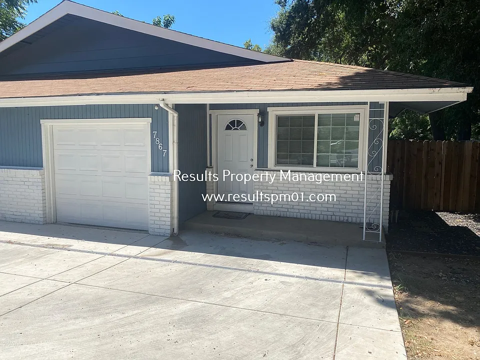 7867 Mariposa Ave