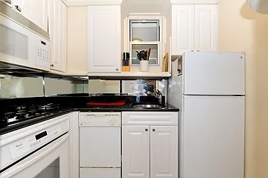 Rented by Eisenberg Exclusives