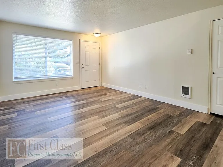 3022 SE 38th Ct — Photo 3