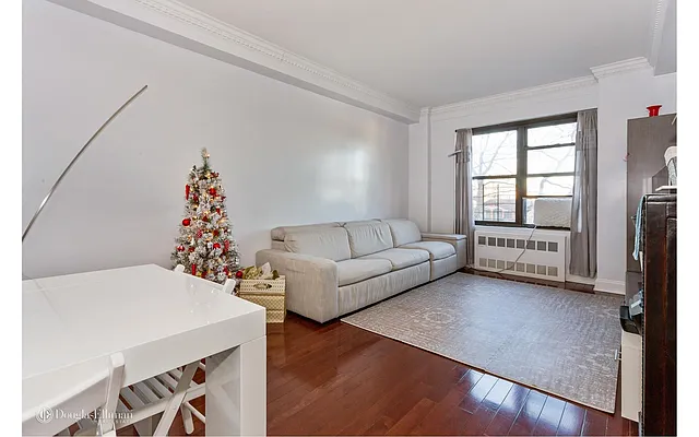 Sold by Douglas Elliman | media 19