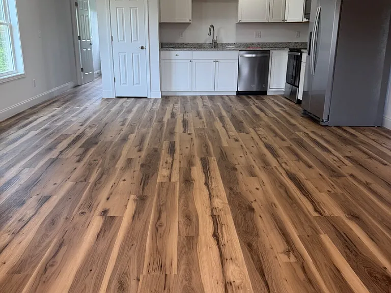 321 Quinn Hill Ln — Photo 3