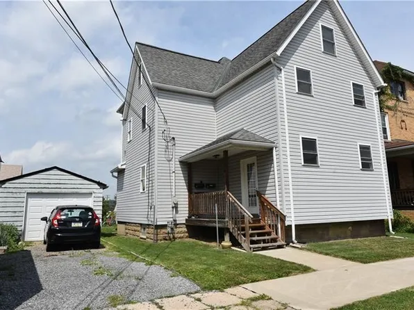 316 Wayne Ave, Ellwood City, PA 16117