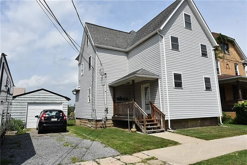 316 Wayne Ave photo 1