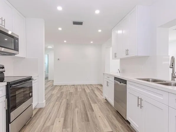1717 16th Ct N, Lake Worth, FL 33460