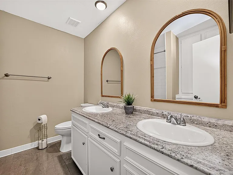 23011 Fox Hunt Dr — Photo 37