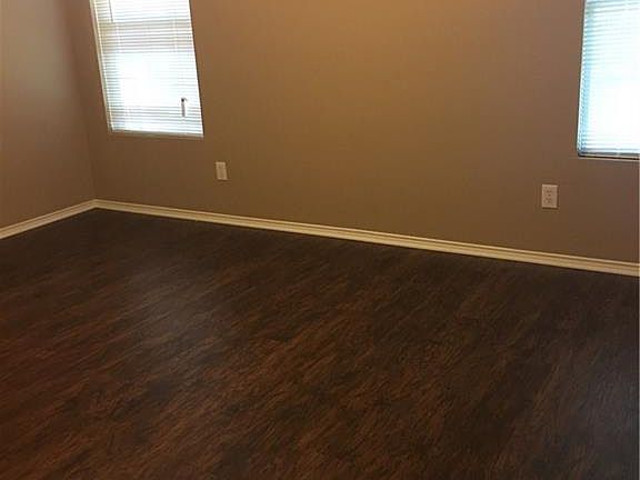 3rd image of 4120 Gray Fox Dr