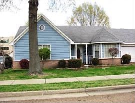 1st image of 7870 Deer Trail Ln