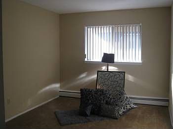 3rd image of 23730 W Warren St APT 3