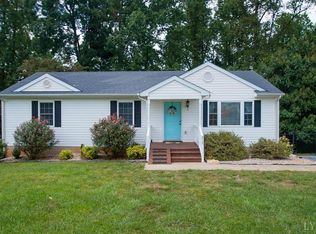 213 Reno Dr, Lynchburg, VA 24502