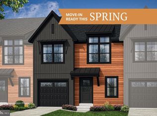 2121 S Autumn Chase Dr #11-02, Mechanicsburg, PA