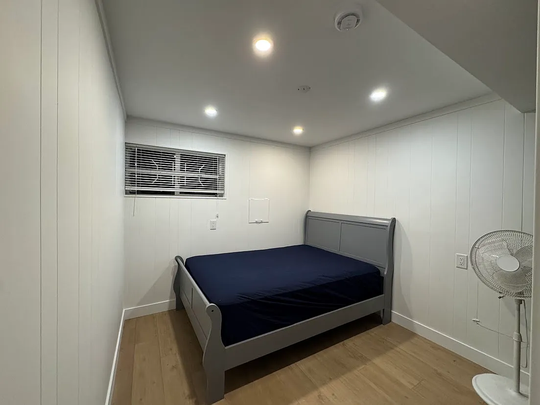 2 bed, 670 sqft, $2,950 — Photo 2
