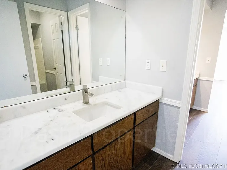 5104 S 75th East Ave — Photo 49