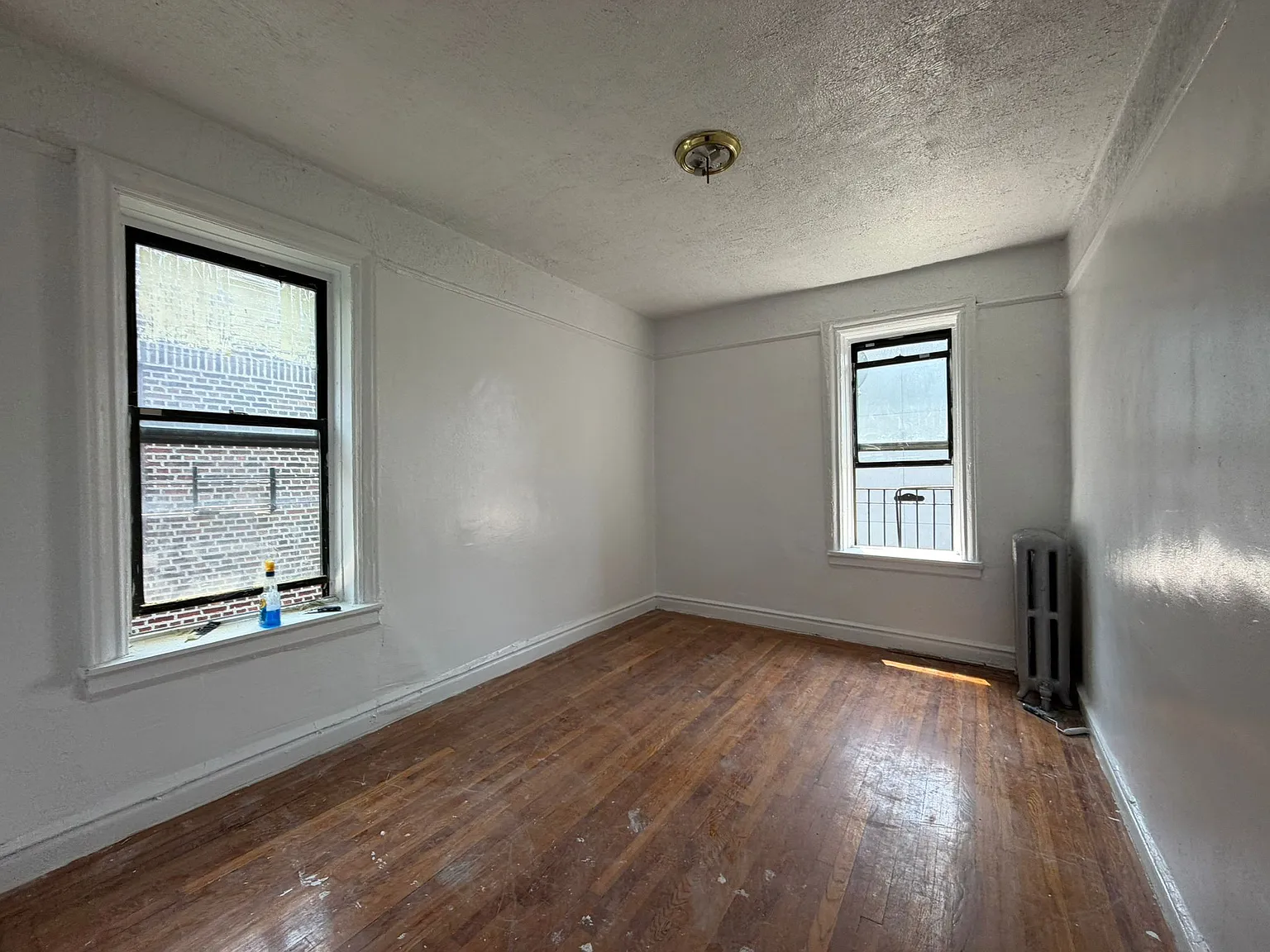 1 bed, $2,098 — Photo 1