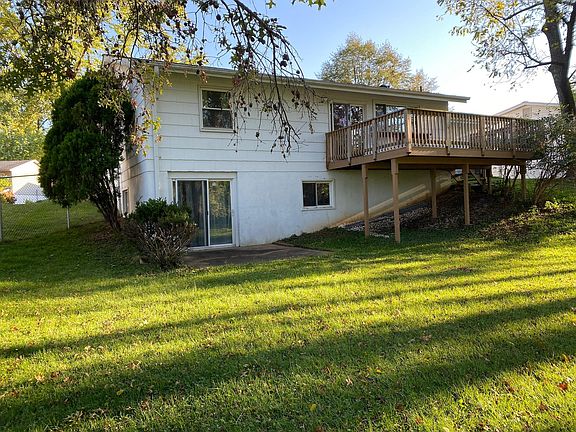 3rd image of 12633 Glenlea Dr