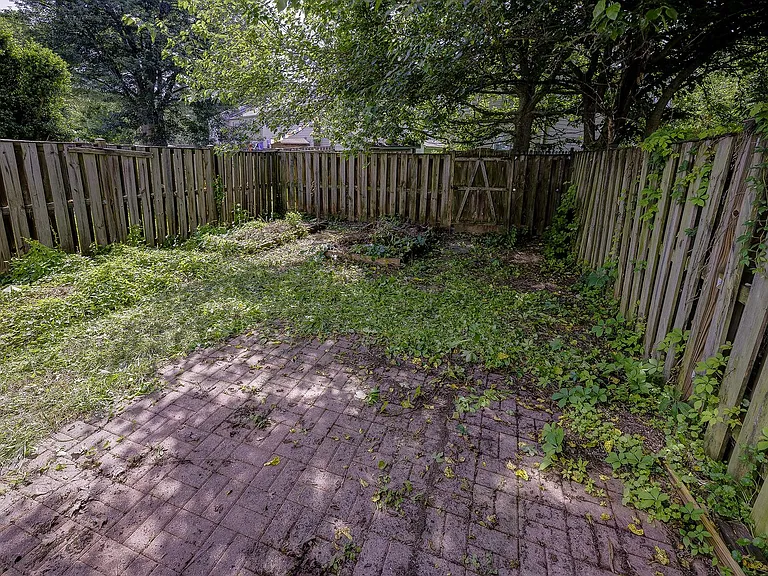 4 Ritchfield Ct — Photo 42