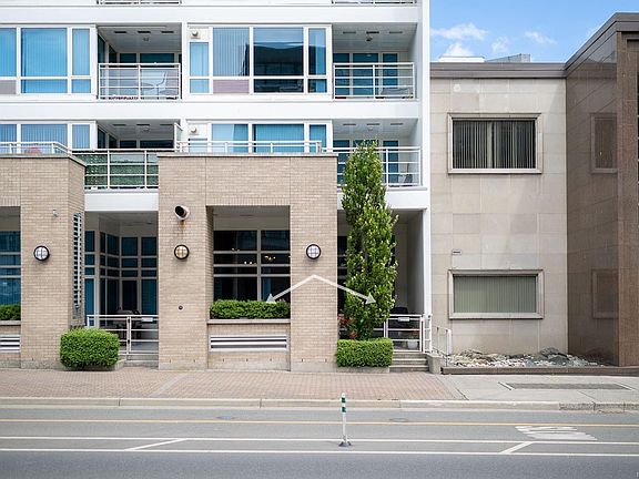 3rd image of 38 Front St #103