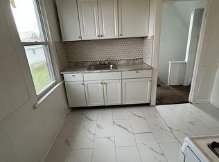 1615 Cedar St, Turtle Creek, PA 15145