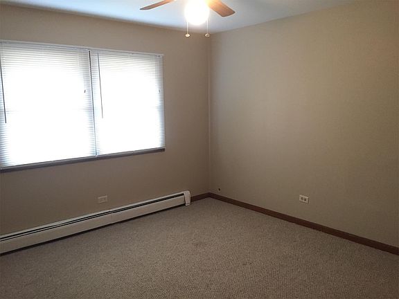 5th image of 309 Kathleen Dr APT 6