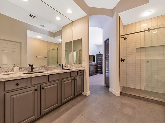 5th image of 19550 N Grayhawk Dr Unit 1108