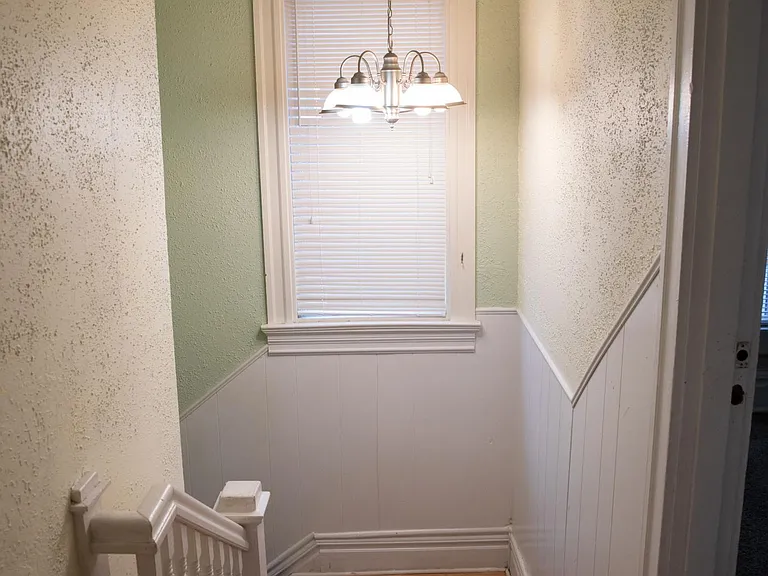 612 North St — Photo 10