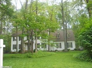 2709 Swanhurst Dr, Midlothian, VA 23113