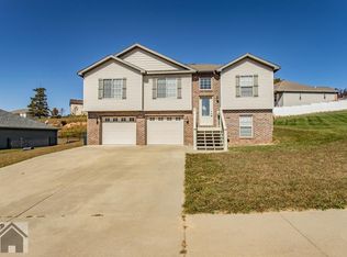 103 Sycamore Dr, Saint Robert, MO 65584