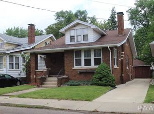2107 W Barker Ave, West Peoria, IL