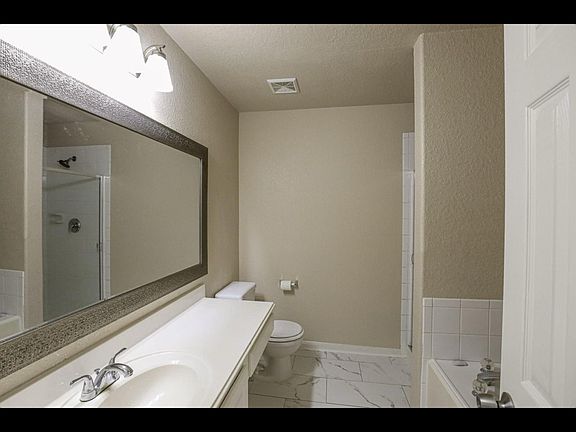 4th image of 11034 Slate River Ln