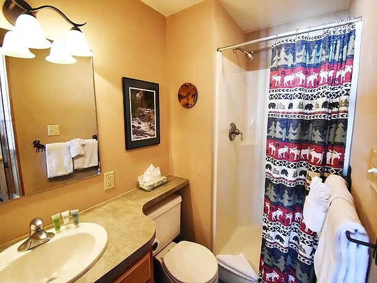 401 W La Bonte St #108 — Photo 8