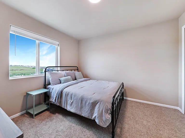 Bed 3-Full size bed, desk, night stand & reach in closet.