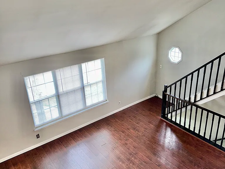364B Delancey Pl #B — Photo 7