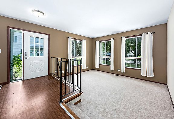 2nd image of 29W760 Galbreath Dr