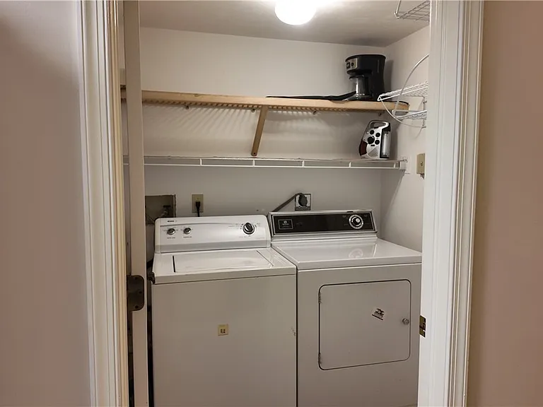 509 Roma Ct #108 — Photo 27