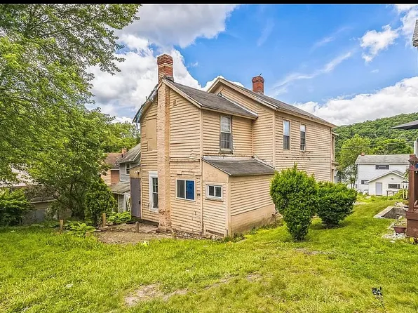 11 Jefferson St, Oil City, PA 16301