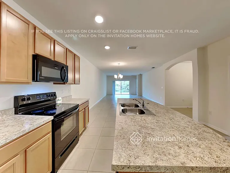 10688 Crossback Ln — Photo 7