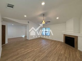 10038 Raven Field Dr, San Antonio, TX 78245