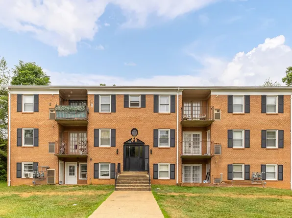 394-404 Jackson St, 394-404 Jackson St #394-105, Warrenton, VA 20186