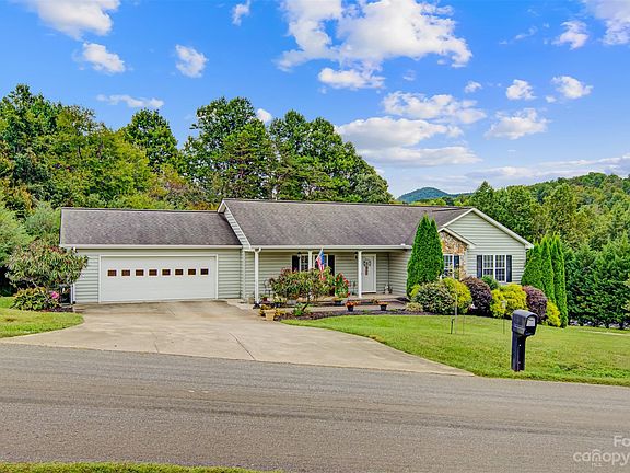 2nd image of 4218 Greenfield Pl