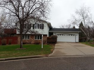 218 13th St, Hudson, WI 54016