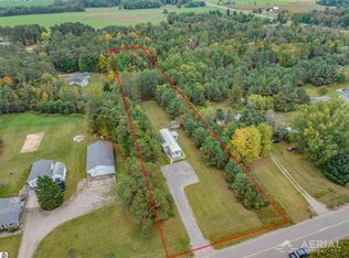 358 E Esmond Rd, Rose City, MI 48654