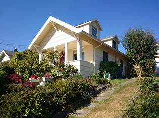 3233 37th Ave SW, Seattle, WA 98126