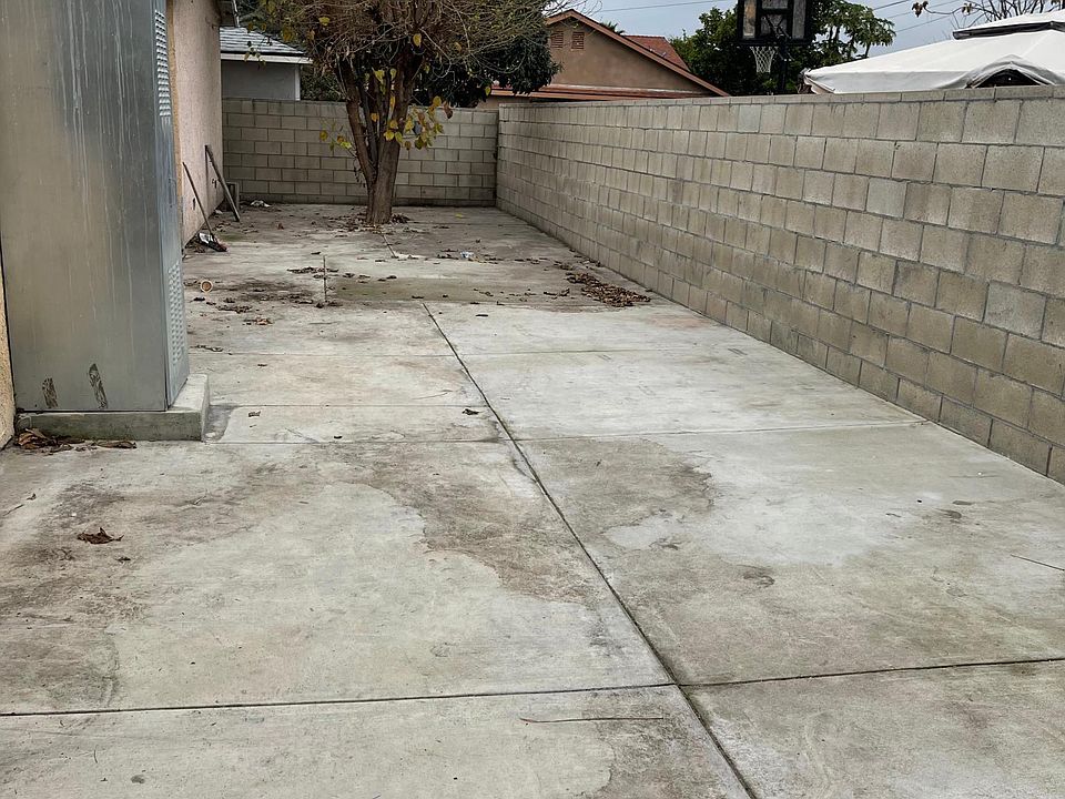 1st image of 15763 E Fairgrove Ave