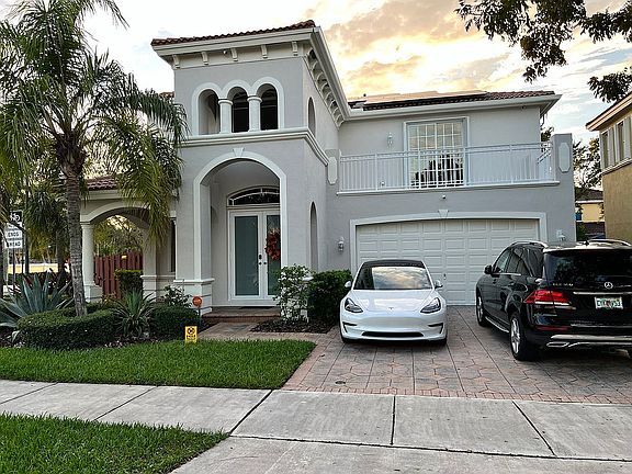 2nd image of 20790 SW 90th Pl