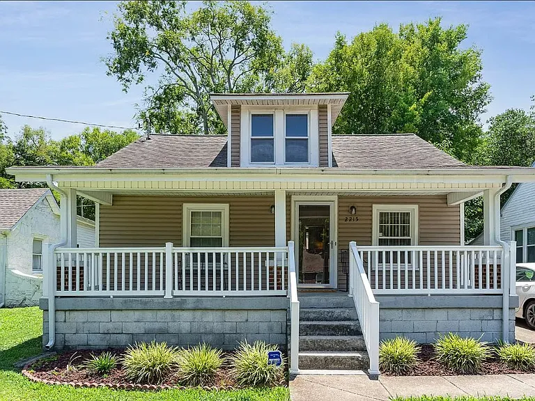 Front Curb Appeal