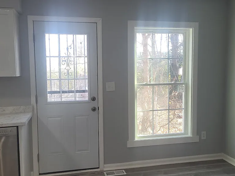5033 Wabash Pl — Photo 6
